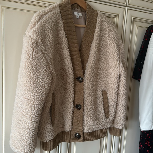 Teddy oversized jacket, size S. - Picture 4 of 5